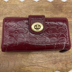 Coach Patent Leather Signature Turnlock Wallet OS Y2K Chic Retro Burgundy Red